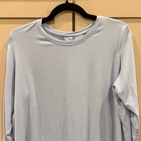 Athleta With Ease Top - Picture 2 of 5